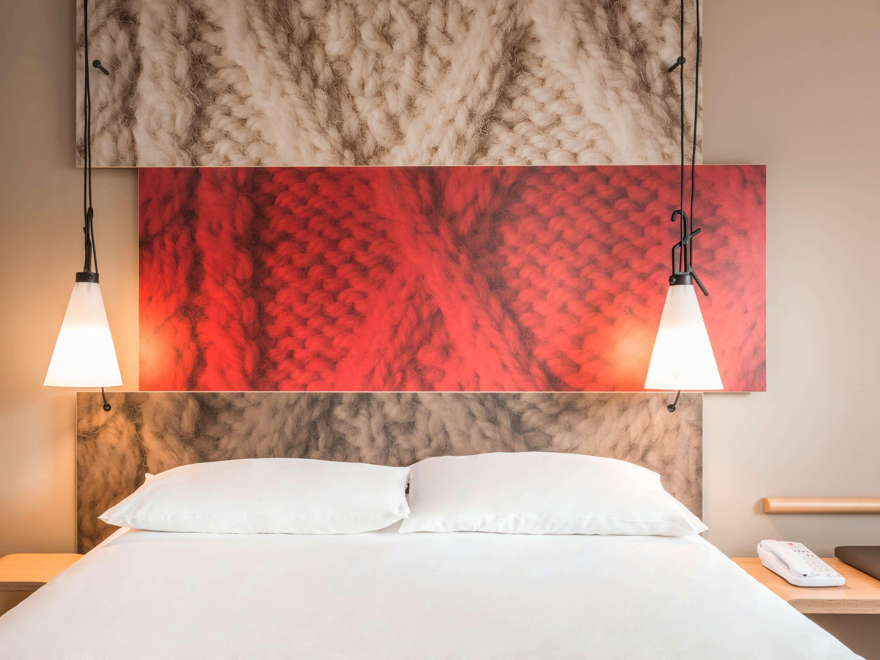 Ibis Budget Caen Porte De Bretagne Bretteville-sur-Odon Екстериор снимка