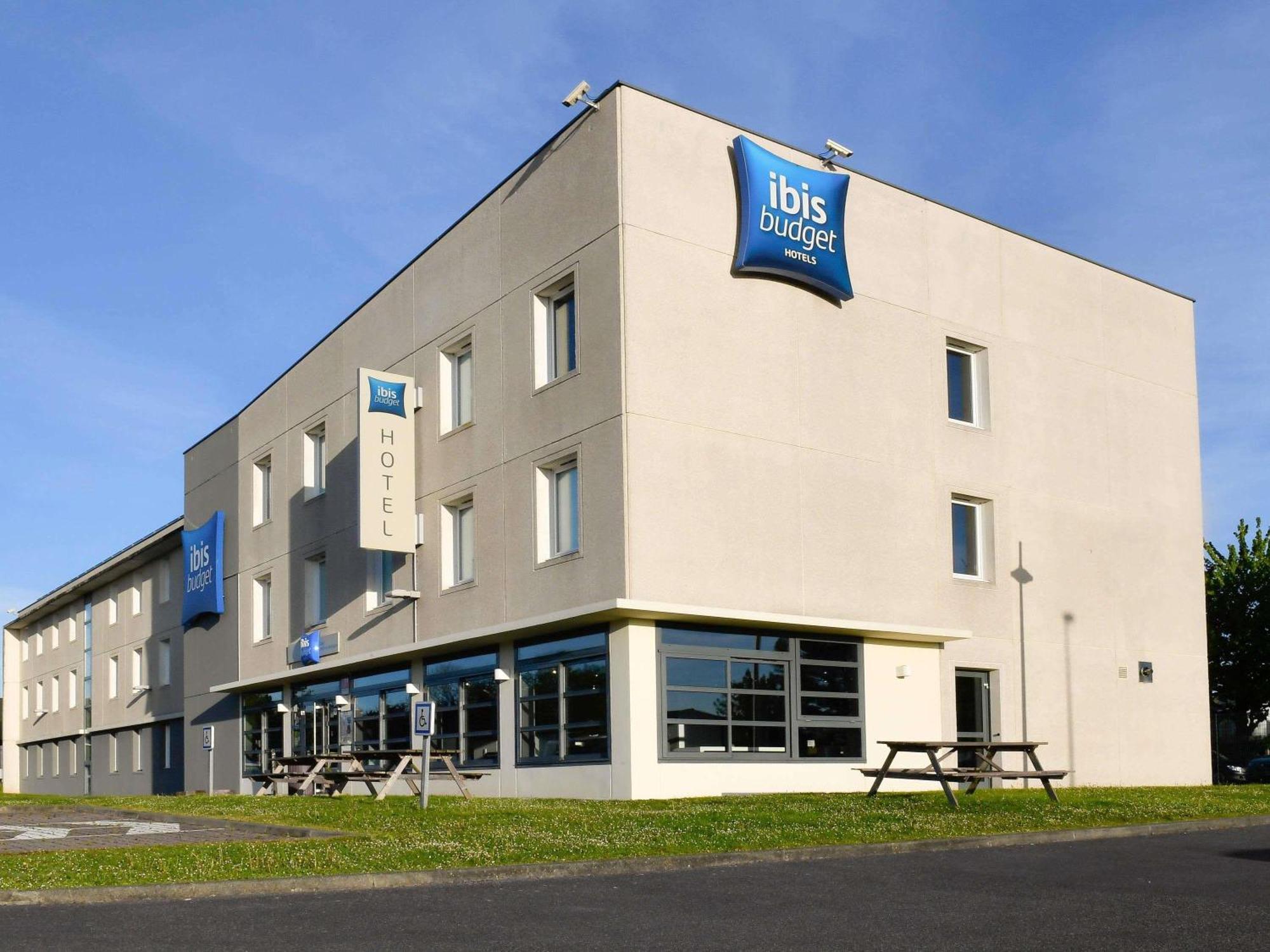 Ibis Budget Caen Porte De Bretagne Bretteville-sur-Odon Екстериор снимка